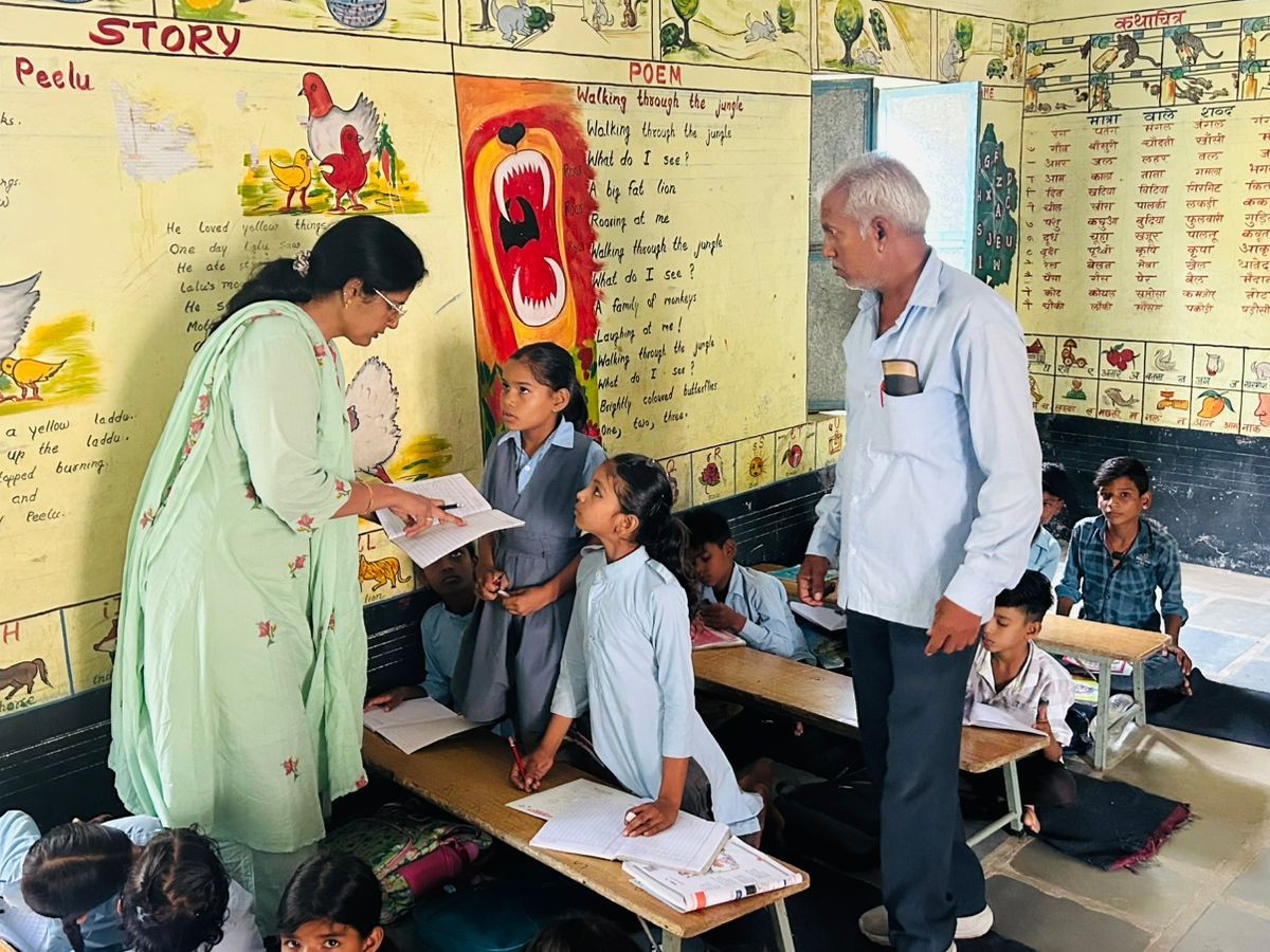 सुरियास भेरूंदा में नामांकन और शैक्षिक गुणवत्ता सुधारने के निर्देश