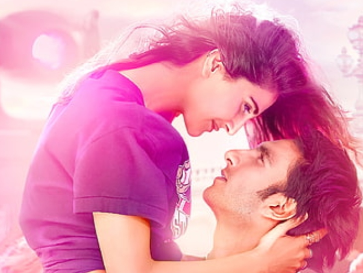 In the film Befikre, Ranveer Singh played the role of Dharam Gulati and Vaani Kapoor played the role of Shayra Gill.