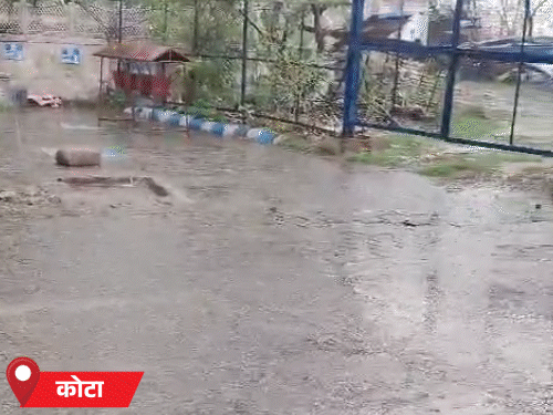 कोटा के मंडाना और इटावा क्षेत्र में तो अच्छी बारिश हुई, लेकिन शहरी इलाकों में अब भी लोगों को बारिश का इंतजार है।