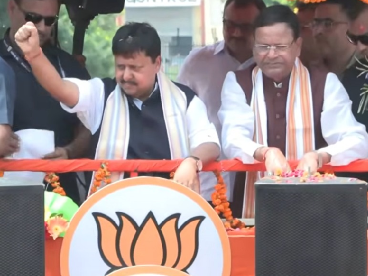 रोड शो में कार्यकर्ताओं के स्वागत से जोश में दिखे राष्ट्रीय अध्यक्ष नितिन नवीन।