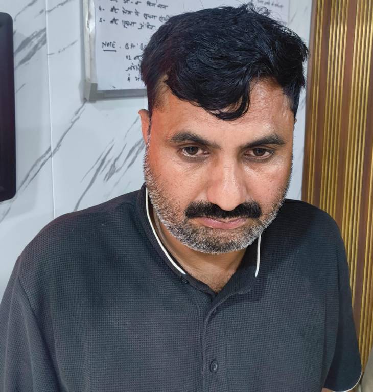 यह तस्वीर गैंग के मास्टरमाइंड संदीप की है, जो साईं हॉस्पिटल का मालिक था।