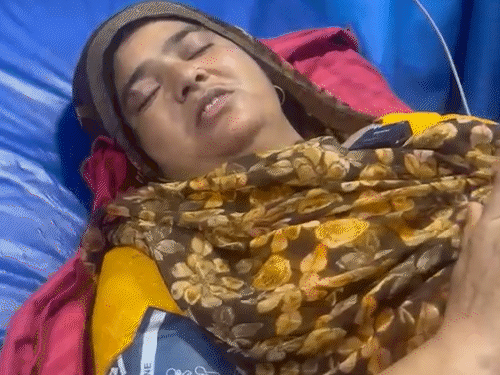 कोमेश ने आरोप लगाए कि पति जगन गुर्जर को जेल में बेहोशी का इंजेक्शन देकर बाद में सुनियोजित तरीके से हत्या की गई है।