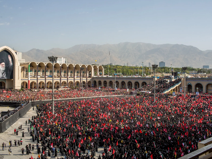 Iran Leader Khamenei Funeral: Tehran Crowds Mourn, Chants Rise