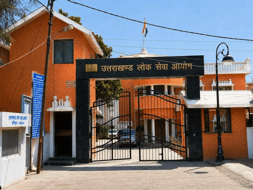 उत्तराखंड में भर्ती परीक्षाओं को तकनीक आधारित और उम्मीदवार के हित में बनाने की दिशा में बड़ा कदम।