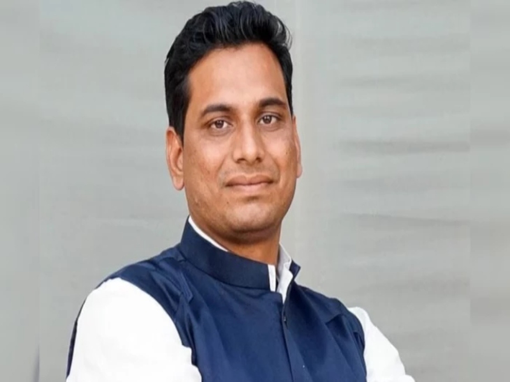 देवेंद्र यादव की ओर से हाईकोर्ट में आवेदन पेश कर चुनाव याचिका को शुरुआती स्तर पर ही खारिज करने की मांग की गई थी।