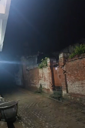 बनारस में सुबह से तेज बारिश, बरेली में सड़कें डूबीं; कल से और जोर पकड़ेगा मानसून