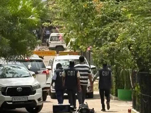 3 जुलाई को सीबीआई ने कोर्ट में दो अहम अर्जी दाखिल की थी.