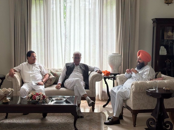 प्रभारी भूपेश बघेल चंडीगढ़ में नेता विपक्ष प्रताप बाजवा के घर पहुंचे हैं। उनके साथ चन्नी का सपोर्ट करने वाले पूर्व डिप्टी सीएम ओपी सोनी भी हैं।