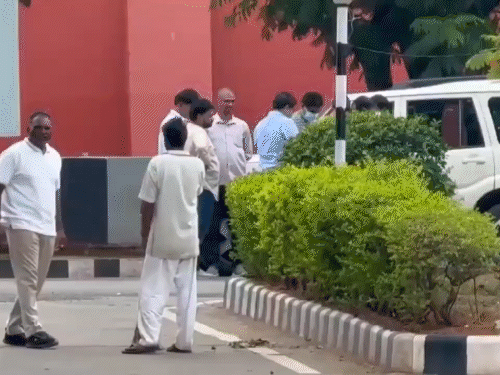 मंगलवार सुबह आरोपी डीएसपी को कोर्ट में पेश किया गया.