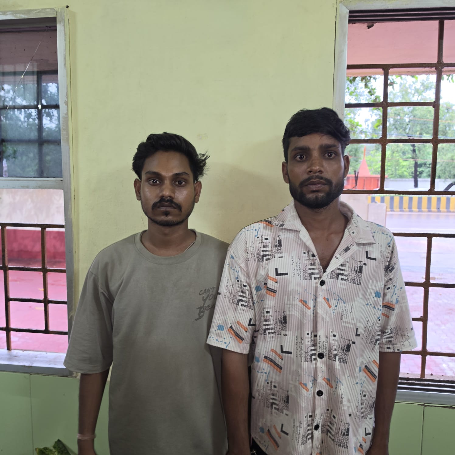 छावनी थाना पुलिस ने दो आरोपियों को किया गिरफ्तार।
