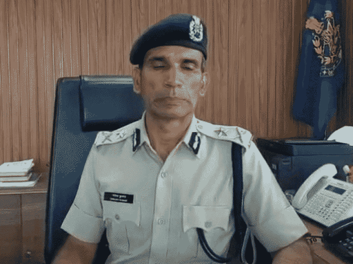 पुलिस कमिश्नर संजय कुमार.