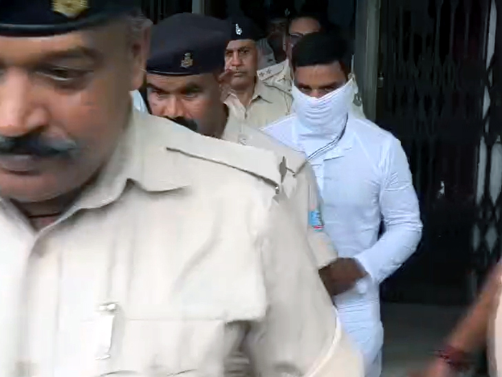 Jamshedpur | Himanshu Singh Murder Accused Vishwanath Bodra Surrenders