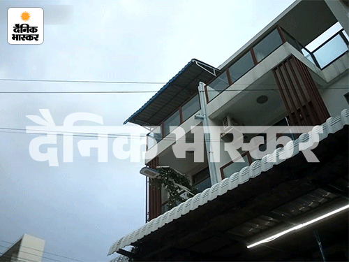 ट्रापेआंग रूमचेक एरिया में विक्की का घर है। ये पॉश एरिया है, जहां आलीशान बंगले और रेसिडेंशियल अपार्टमेंट बने हैं।