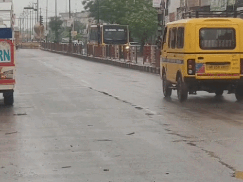 कुरुक्षेत्र में बारिश शुरू हो गई।