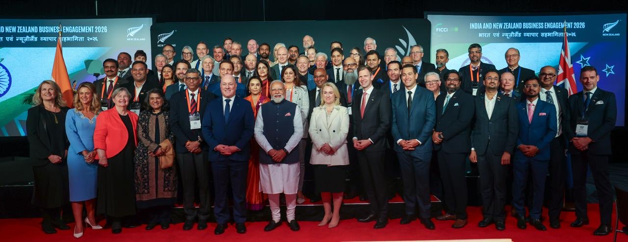 पीएम मोदी और न्यूजीलैंड पीएम लक्सन ने दोनों देशों के उद्योगपतियों (CEOs) से मुलाकात की।