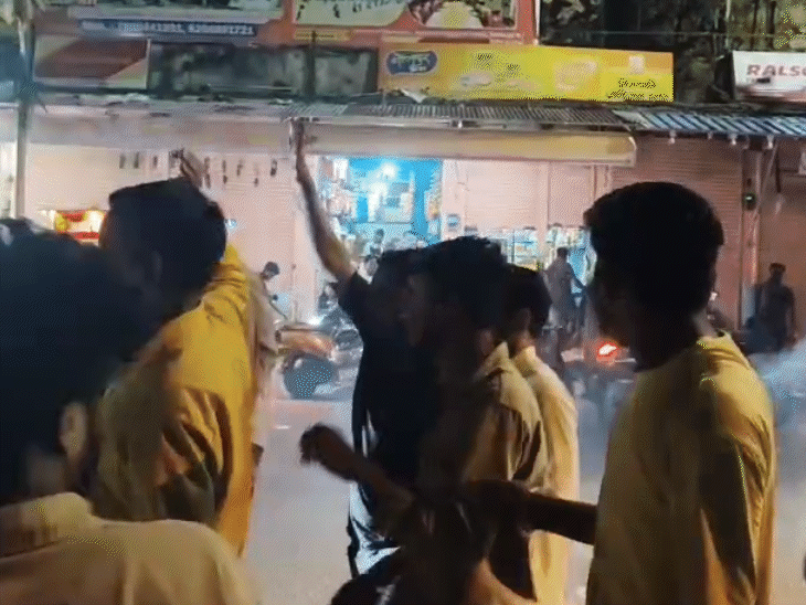 घनश्याम सिंह का नाम घोषित होते ही उनके समर्थकों में खुशी का माहौल है।