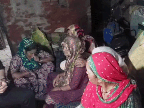 रोहतक के 2 नाबालिग समेत 3 युवकों का गुरुग्राम में एनकाउंटर; बिलख पड़े परिजन|रोहतक,Rohtak - Dainik Bhaskar