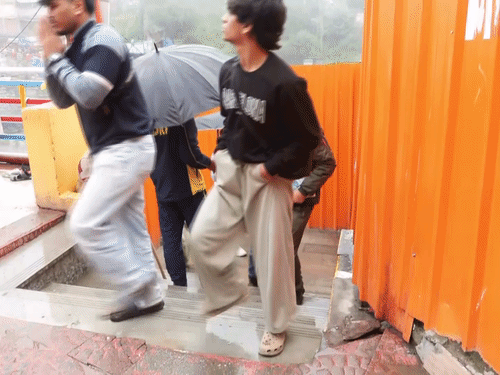 चमोली पोलिसांच्या एसआयटीने रविवारी बद्रीनाथमध्ये मंदिर अधिकाऱ्यांची चौकशी केली होती.