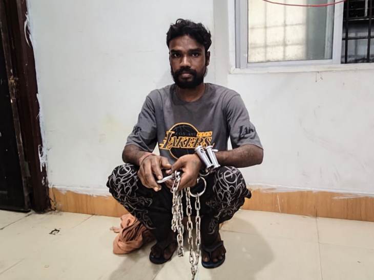 पुलिस ने आरोपी को गिरफ्तार कर लिया है।