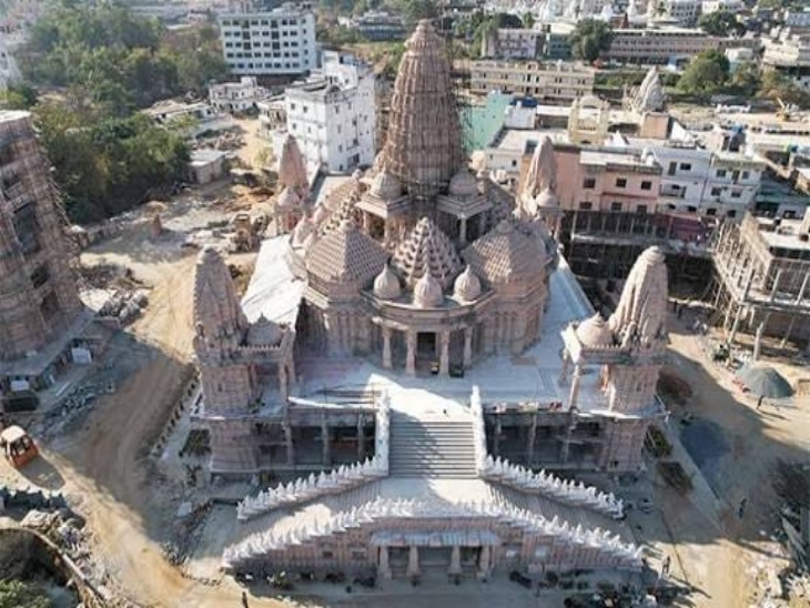 इस विशाल आध्यात्मिक परियोजना 'गुणायतन' का निर्माण वर्ष 2014 में शुरू हुआ था। इसे 2027 के अंत तक पूर्ण करने का लक्ष्य रखा गया है।