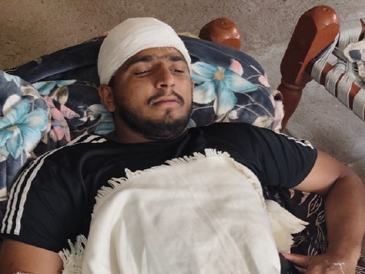 कोचिंग सेंटर से लौट रहा था; लाठी-डंडों और चाकू से किया हमला|पानीपत,Panipat - Dainik Bhaskar