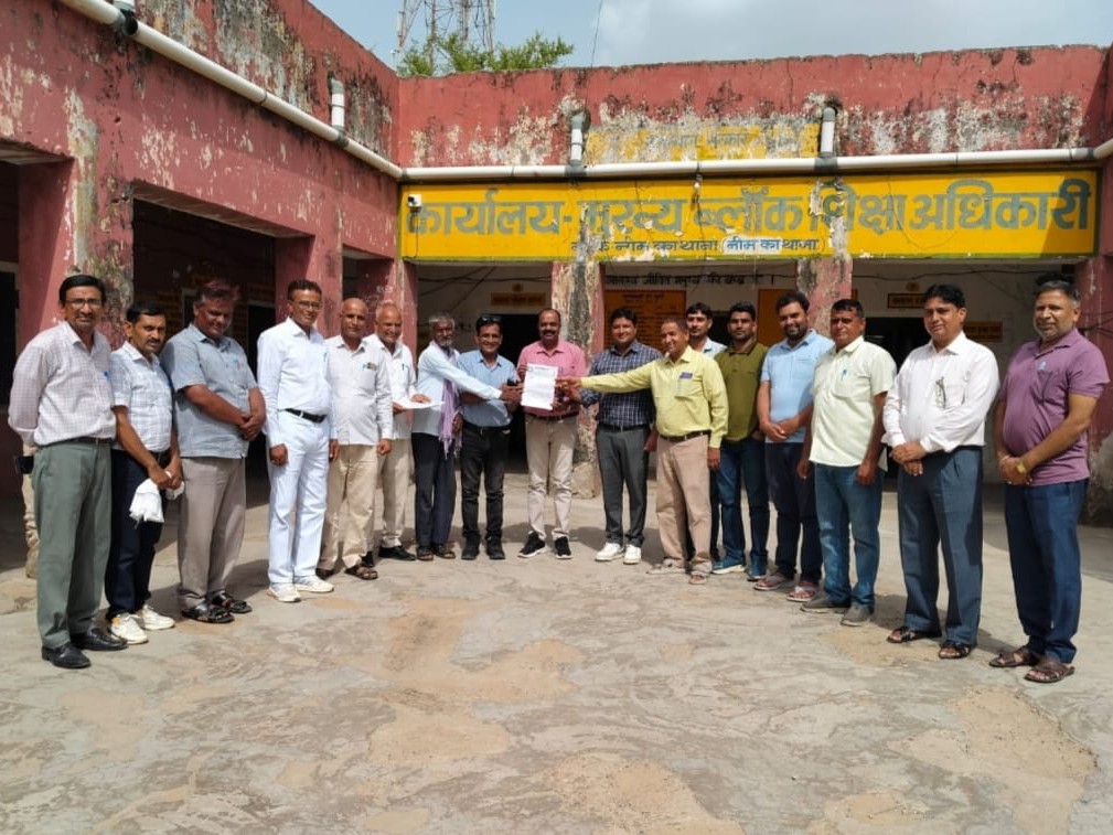 बोले-शैक्षणिक व्यवस्था हुई खराब, मानवीय संवेदनाओं के विपरीत बताया