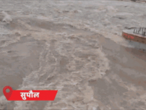 गोपालगंज में सड़कों पर पानी; पटना, कटिहार-खगड़िया में बारिश, बिहार के 10 जिलों में अलर्ट|बिहार,Bihar - Dainik Bhaskar