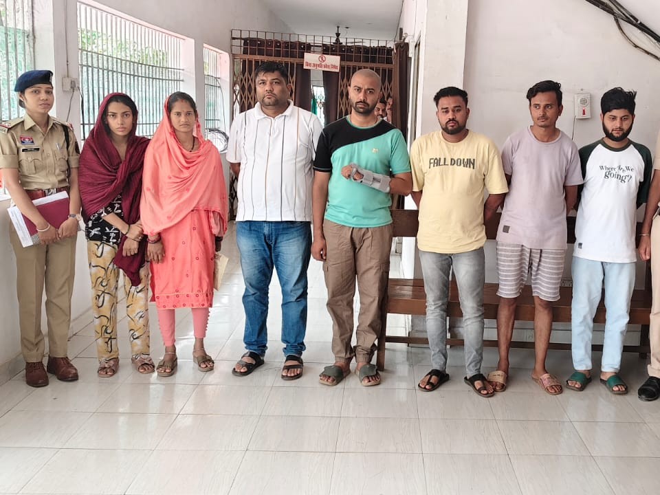 8 लोगों पर केस, 10-15 हजार में बेच देते थे बैंक खाते; ठग करते थे इस्तेमाल|दुर्ग-भिलाई,durg-bhilai - Dainik Bhaskar