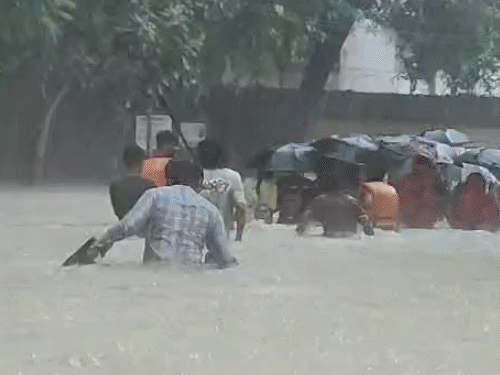 Bilaspur Heavy Rain | Streets Flooded, Water Enters Houses, Alert Issued