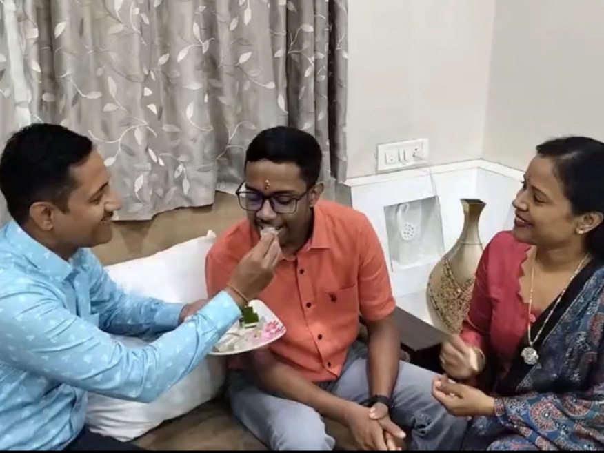 शिपराक गोयल - Dainik Bhaskar