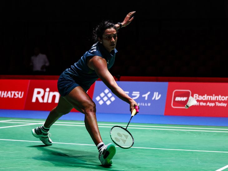 पीवी सिंधु चीन की हान यू को हराकर क्वार्टर फाइनल में पहुंची थीं। (फोटो BAI) - Dainik Bhaskar
