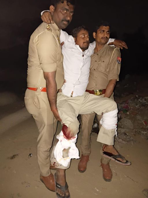 19 मार्च को पुलिस पर आरोपी गौरव ने फायर किया था। बाद में पुलिस की गोली से वह घायल हुआ था।