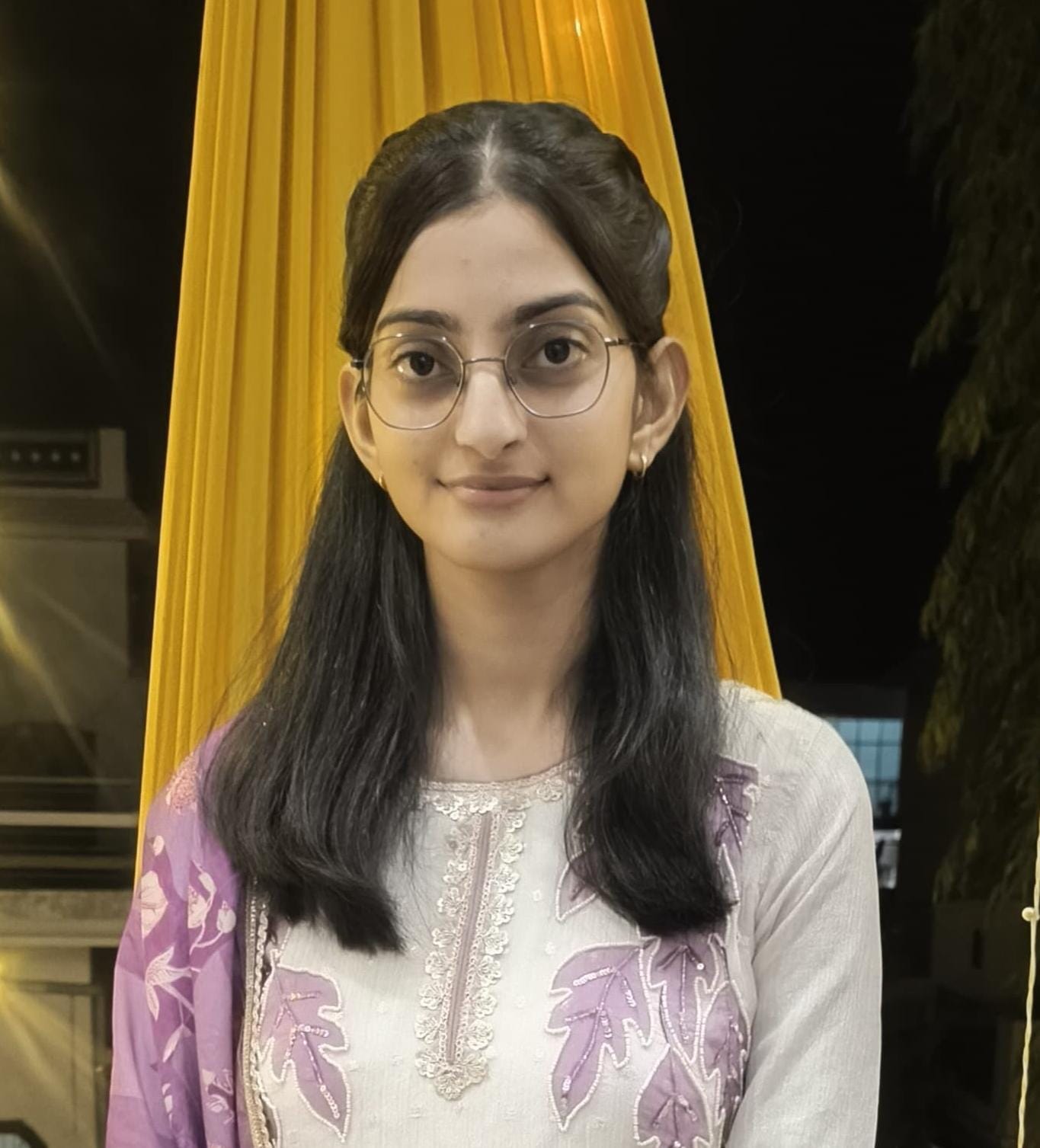 पलक यादव।