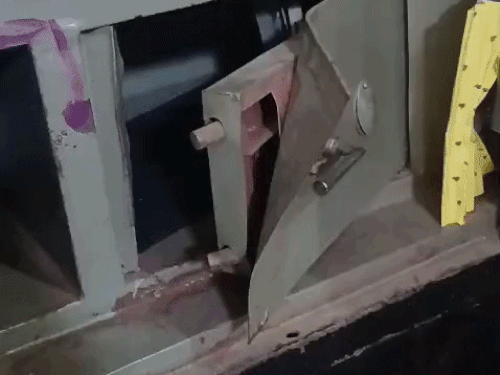 सोने-चांदी के जेवर ले गए, काम पर गई थी, बच्चे थे स्कूल; दिनदिहाड़े ताले तोड़े|पानीपत,Panipat - Dainik Bhaskar
