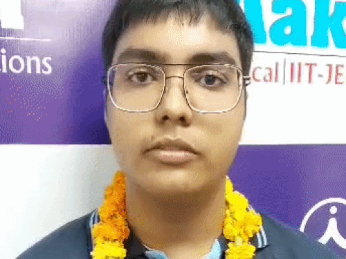 641 अंक हासिल करने वाले हर्ष गोयल।