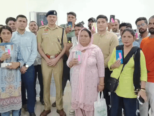 पानीपत पुलिस ने मालिकों को लौटाए; ट्रैकिंग सिस्टम के जरिये मिली सफलता|पानीपत,Panipat - Dainik Bhaskar