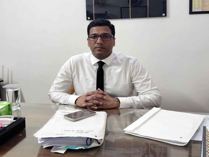 डीएलएसए के सचिव एवं चीफ ज्यूडिशियल मजिस्ट्रेट जितेंद्र सिंह