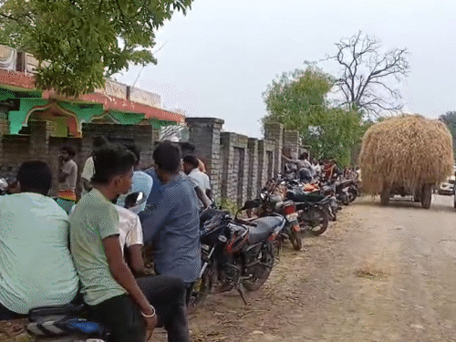 रायगढ़ जिले में घर के अंदर बुजुर्ग दंपती की संदिग्ध हालत में अधजली लाश मिली थी।