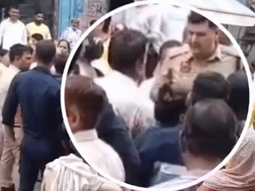 पुलिस को साथ लेकर जाम खुलवाने आई थी; बिजली संकट के खिलाफ 4 जिलों में प्रदर्शन|हिसार,Hisar - Dainik Bhaskar