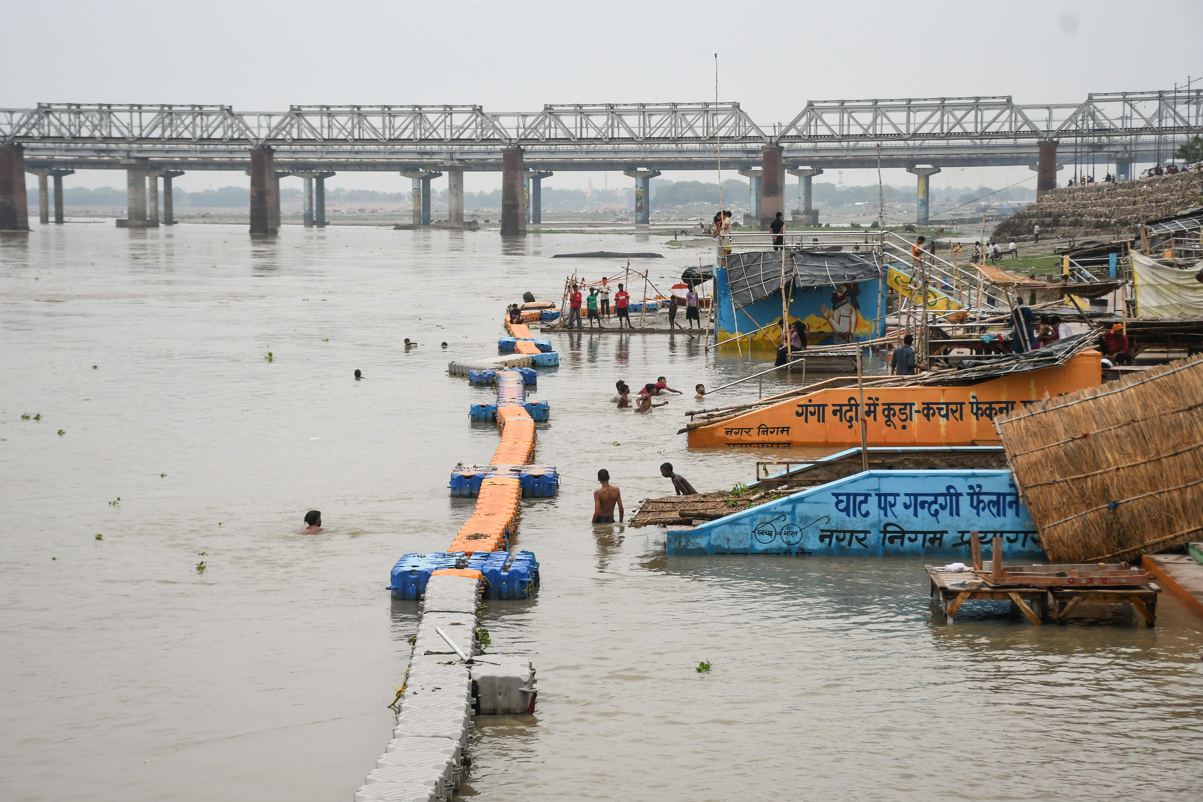 The monsoon has become active once again in Uttar Pradesh. In Prayagraj, the rising water level has caused the Ganga river to flow in spate, submerging all the ghats.