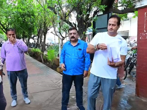 कांग्रेस नेताओं ने पूर्व में भी रायपुर में फॉर्म बांटे है। (फाइल)