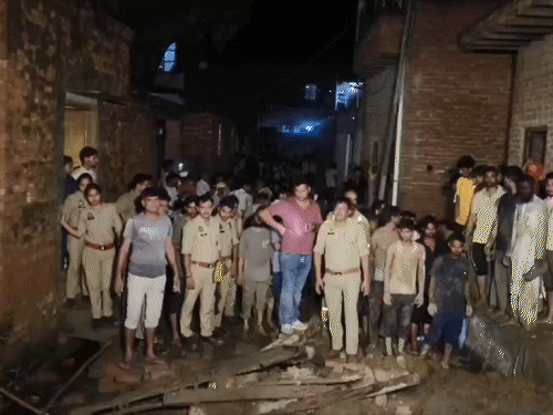Kutba(Baghra)-Muzaffarnagar News ( कुटबा (बघरा) - मुजफ्फरनगर न्यूज़): Kutba(Baghra) - Muzaffarnagar News Hindi Samachar, Latest News Headlines and Breaking News - Dainik Bhaskar