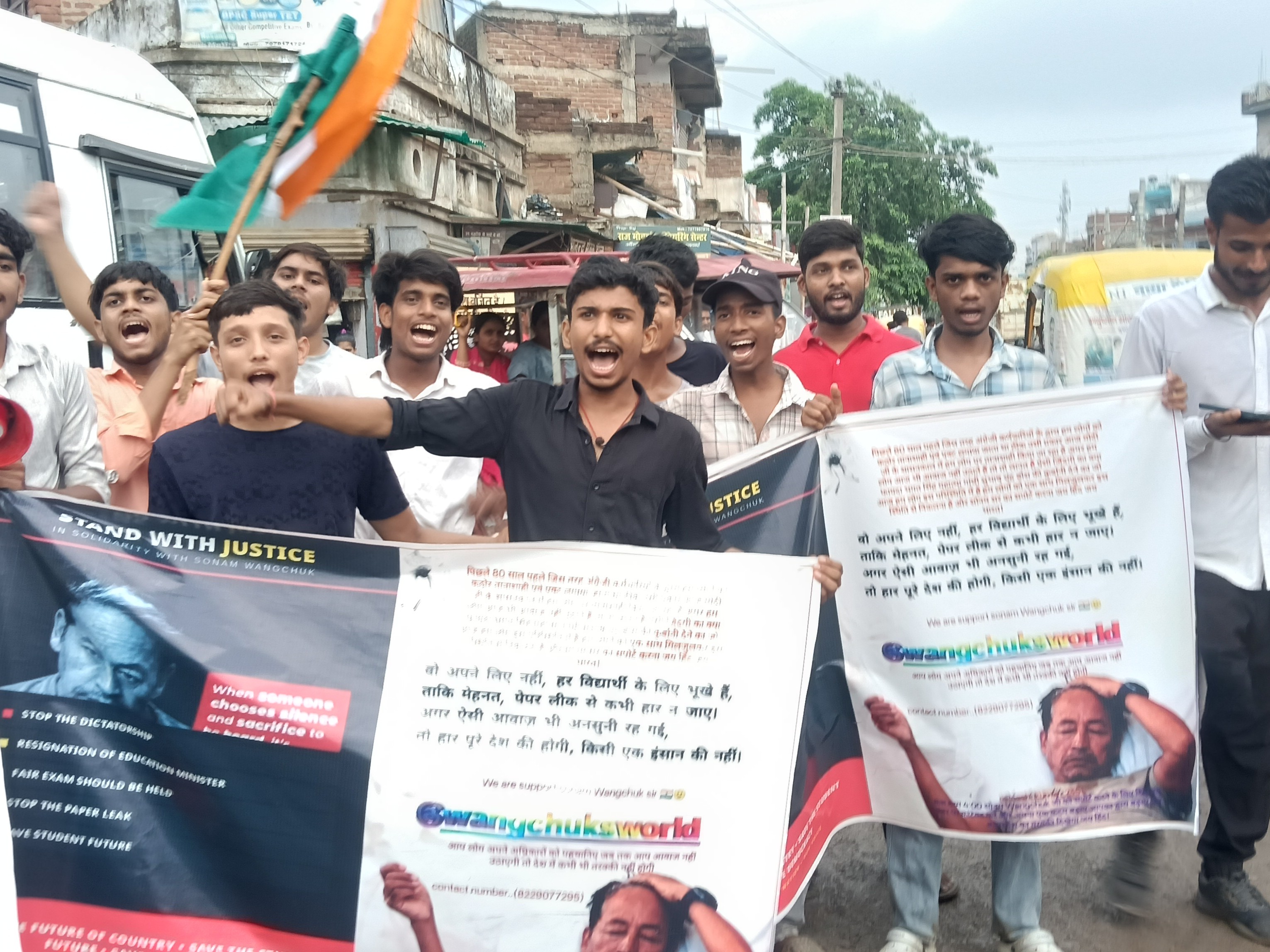 सरकार के खिलाफ निकाला विरोध मार्च, केंद्र से शीघ्र निर्णय की मांग|मसौढ़ी,Masaurhi - Dainik Bhaskar