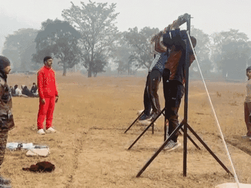 अग्निवीर रोजगार सेल के जरिए अग्निवीरों को एक ही प्लेटफॉर्म पर रजिस्ट्रेशन से लेकर स्किल मैपिंग, ट्रेनिंग और रोजगार की सुविधाएं मिलेंगी.