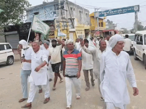 सोनीपत से छिप-छिपाकर किसान नेता दिल्ली के लिए रवाना; बॉर्डर पर सख्ती|सोनीपत,Sonipat - Dainik Bhaskar