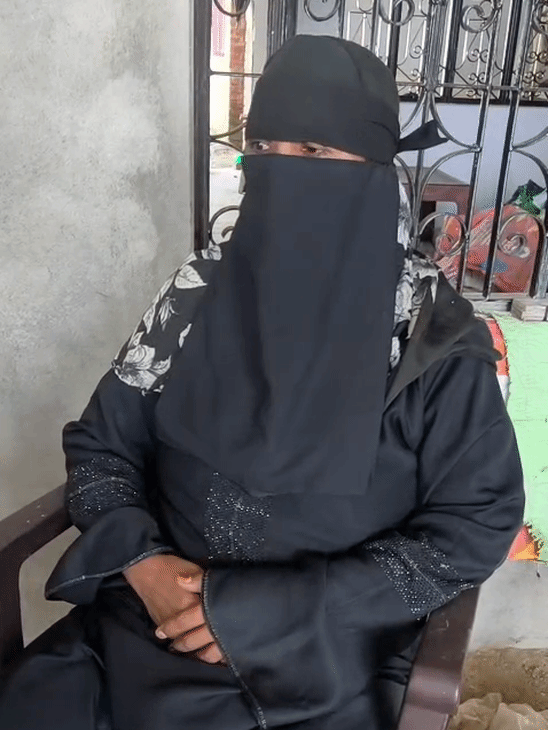 मां अफरोज बानो ने कहा- दुकानदार ने फोन करके बताया शहरोज को पुलिस उठा ले गई।