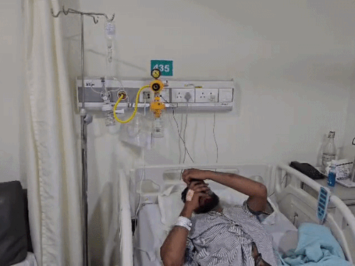 बास्केटबॉल पोल गिरने का मामला; युवक की रीढ़ में 3 फ्रैक्चर|गुरुग्राम,gurugram - Dainik Bhaskar