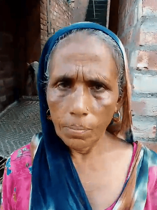 मां बोली- मेरे बेटे की एक साल पहले शादी हुई थी। उसकी एक बेटी भी थी, जिसे बाद में उसकी पत्नी अपने साथ लेकर चली गई।