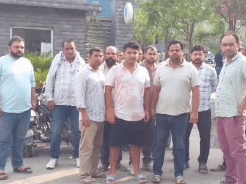 उपचार में लापरवाही के आरोप, बोले- बीपी बढ़ने से फटी दिमाग की नस|रोहतक,Rohtak - Dainik Bhaskar