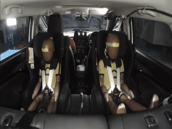 For child protection, child dummies were kept in the crash test.